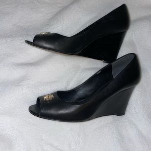Black Tory Burch wedges